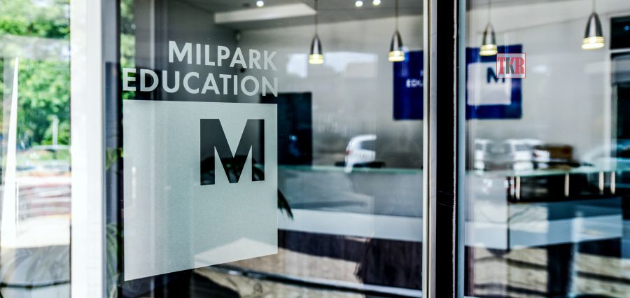 Milpr Business School