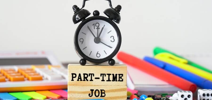 Part-Time Jobs Ideas for Students – is That Even Possible?
